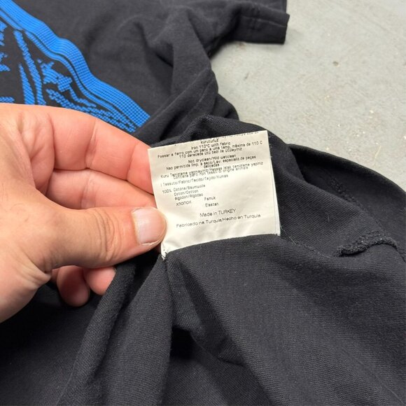 Vintage 00s Versace Jeans TShirt Logo Short Sleeve Black 100% Cotton Small - Picture 7 of 7